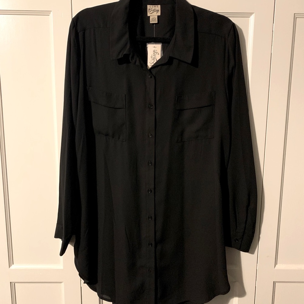 Lovely black high/low blouse.